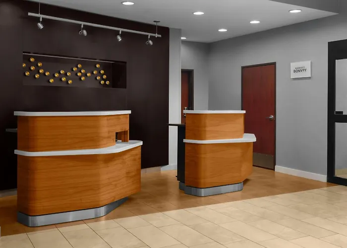 Courtyard By Marriott Houston Kingwood