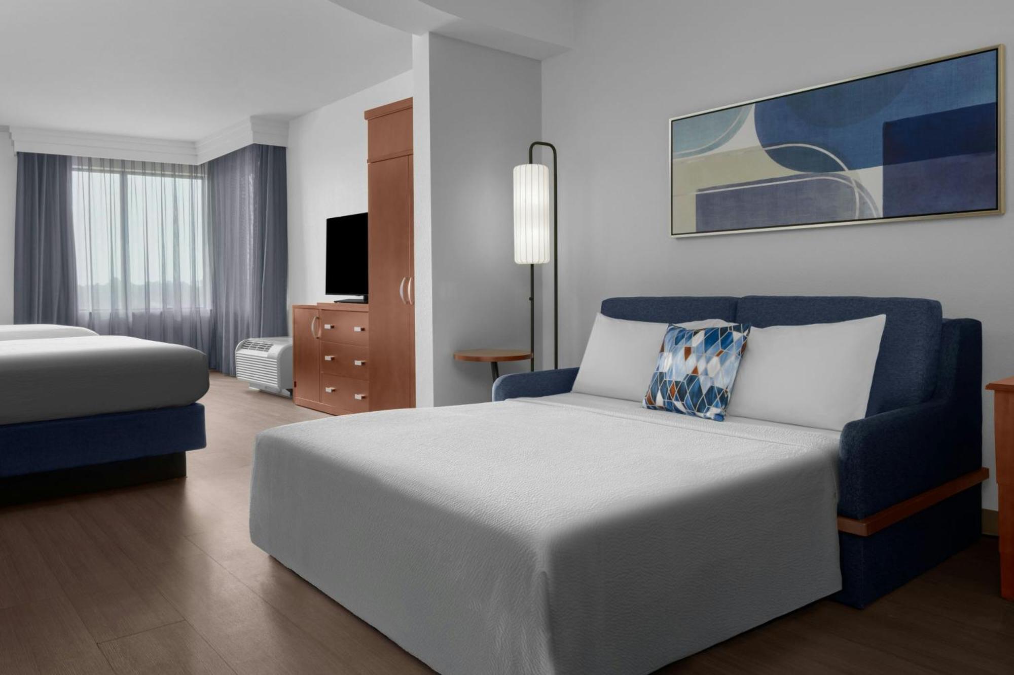 Courtyard By Marriott Houston Kingwood Hotel Kinwood