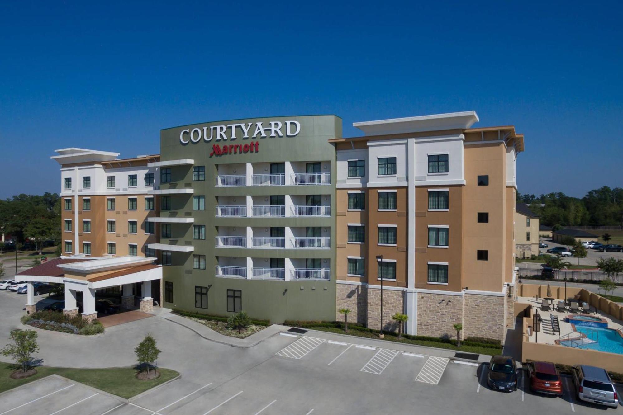 Courtyard By Marriott Houston Kingwood Hotel 3*